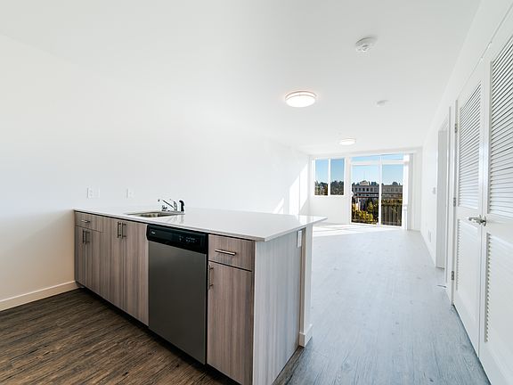 2nd image of 123 4th Ave W APT 417