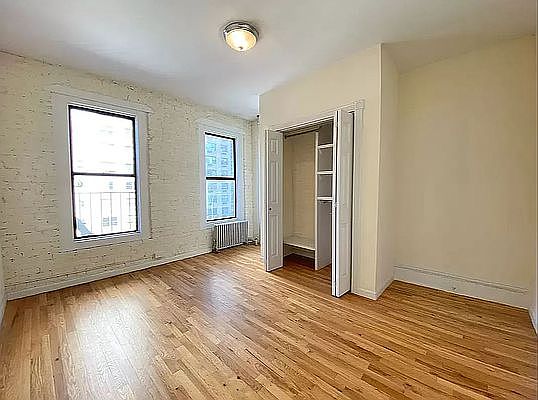 1st image of 1604 1st Ave #4G
