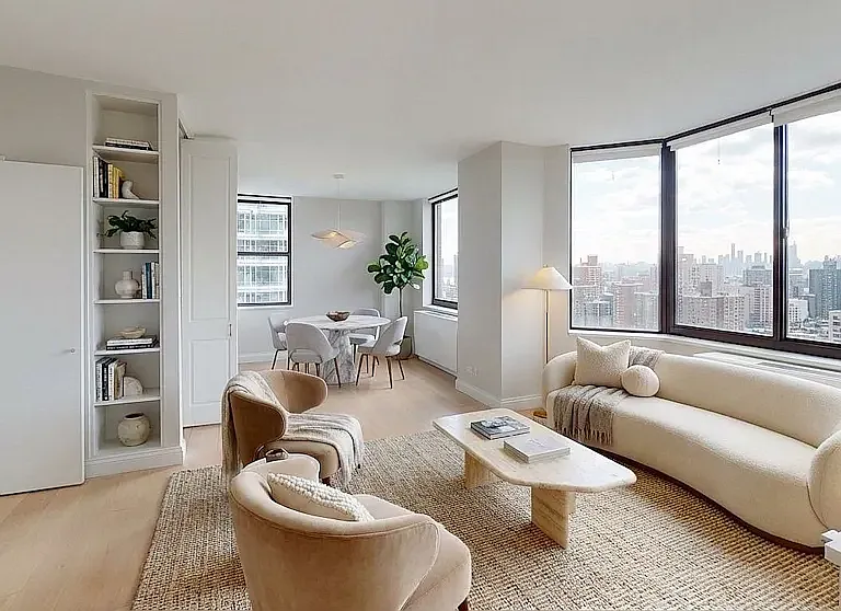 155 E 31st St #W10J — Photo 1