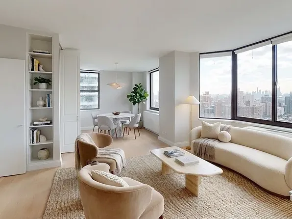 155 E 31st St, New York, NY