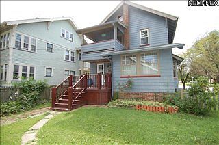 2nd image of 2249 Carabel Ave