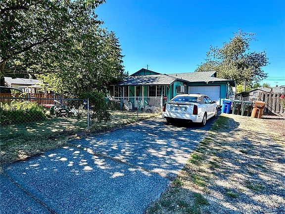 2nd image of 5133 N 38th Street