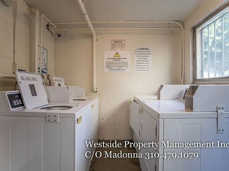 11360 Iowa Ave. — Photo 8