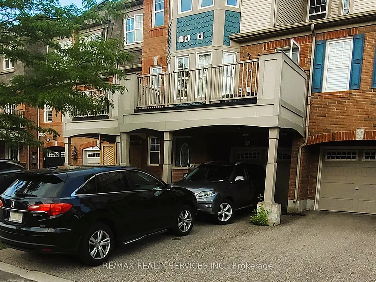 222 Mortimer Cres — Photo 5