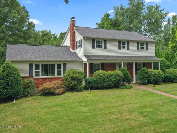 8 Rosewood Drive, Clifton Park, NY 12065