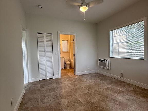 3rd image of 255 Walton Blvd APT 6