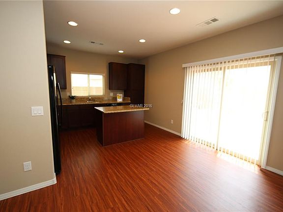 3rd image of 10637 Axis Mountain Ct