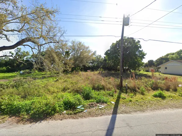 1009 SW 15th Street NE, Okeechobee, FL 34974
