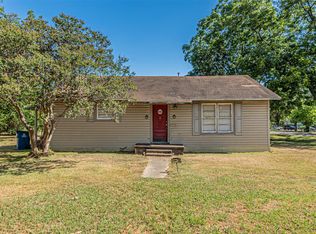 200 SE 4th St, Kerens, TX 75144