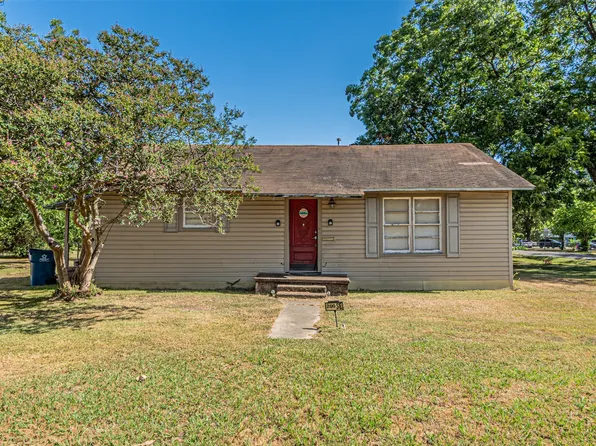 200 SE 4th St, Kerens, TX 75144