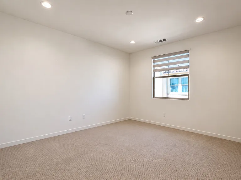 21000 Cornerstone Dr — Photo 10