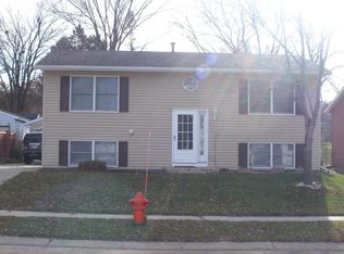 1928 S Village Dr SE, Rochester, MN 55904