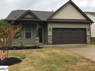 218 Everard Ln, Greer, SC 29650