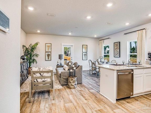 4th image of 9515 Nature Creek Cir