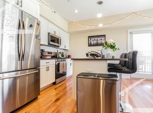 8 Glencoe St #A1, Brighton, MA 02135