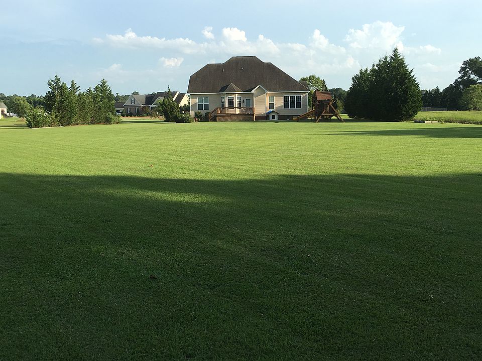 2nd image of 2253 Vicky Ln