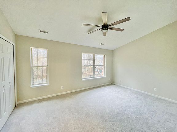 4th image of 311 Stafford Mews Ln
