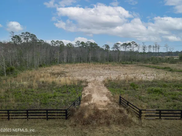 457421 OLD DIXIE Highway, Hilliard, FL 32046