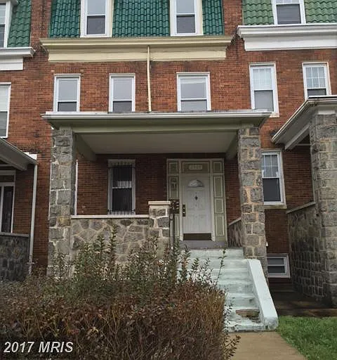 2505 Brookfield Ave #2 — Photo 9