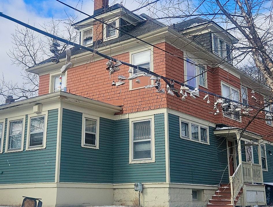 1st image of 1105 Oakland Ave