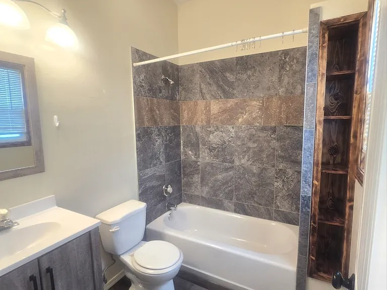 650 N Arthur Ave #2 — Photo 10