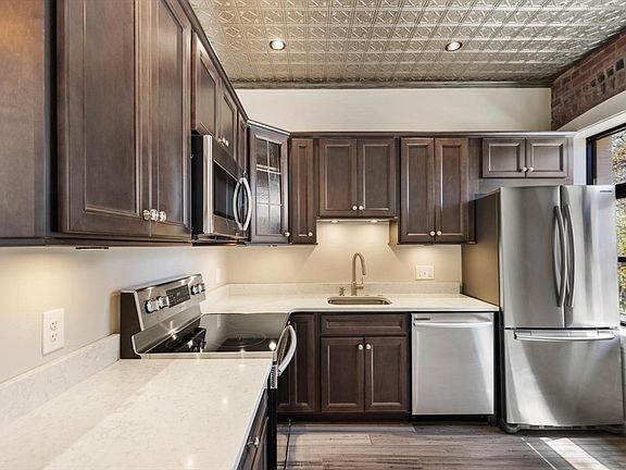 5th image of 24 Norman St APT 111