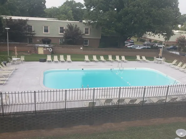 2630 Park Rd, Charlotte, NC