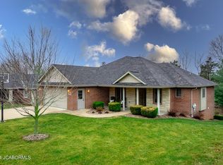 1606 Pleasant Valley Dr, Jefferson City, MO 65109