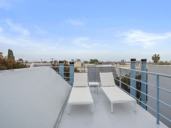 3rd image of 2433 28th St APT O