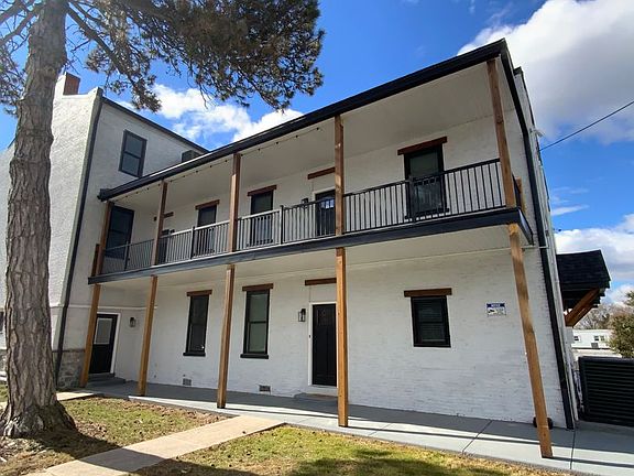 4th image of 557 Union St #6