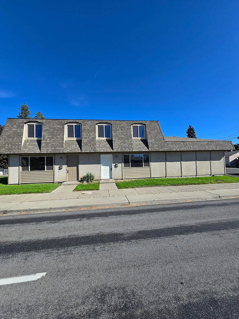 North Spokane 2bd 1.5 bath — Photo 3