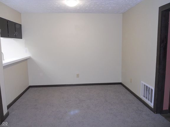 3rd image of 3744 Tudor Park Dr #2