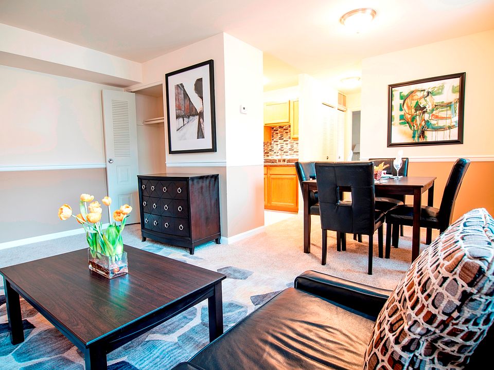 1st image of 4412 Laplata Ave #4401-08