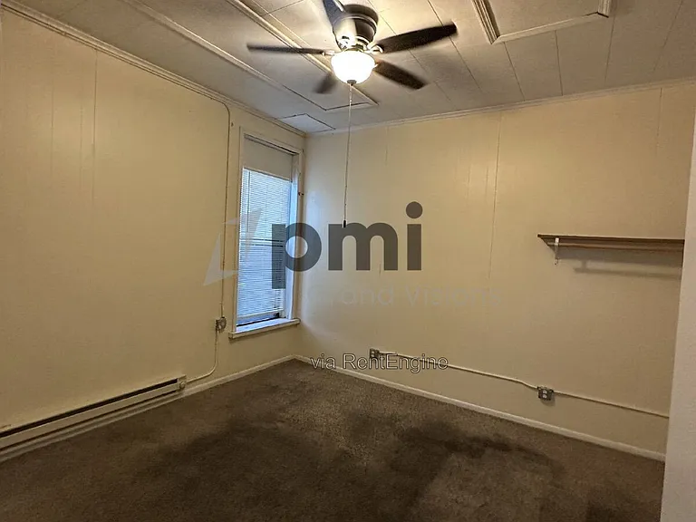 601 1/2 Monroe Ave #14 — Photo 10