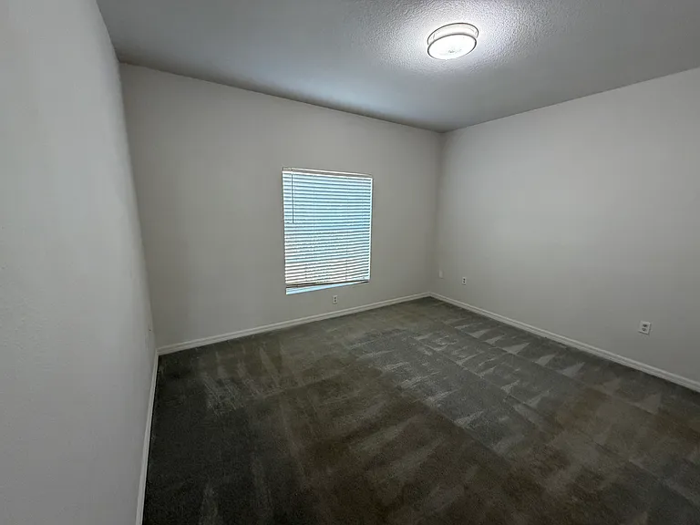 2013 Claudia Ln — Photo 15