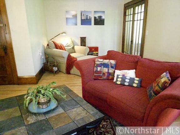 5th image of 221 33rd St W