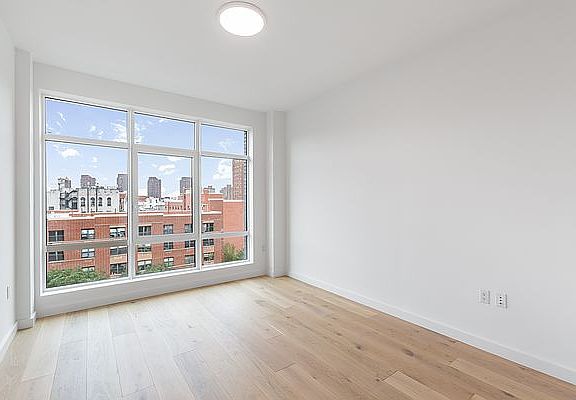 5th image of 1516 Park Ave #8A