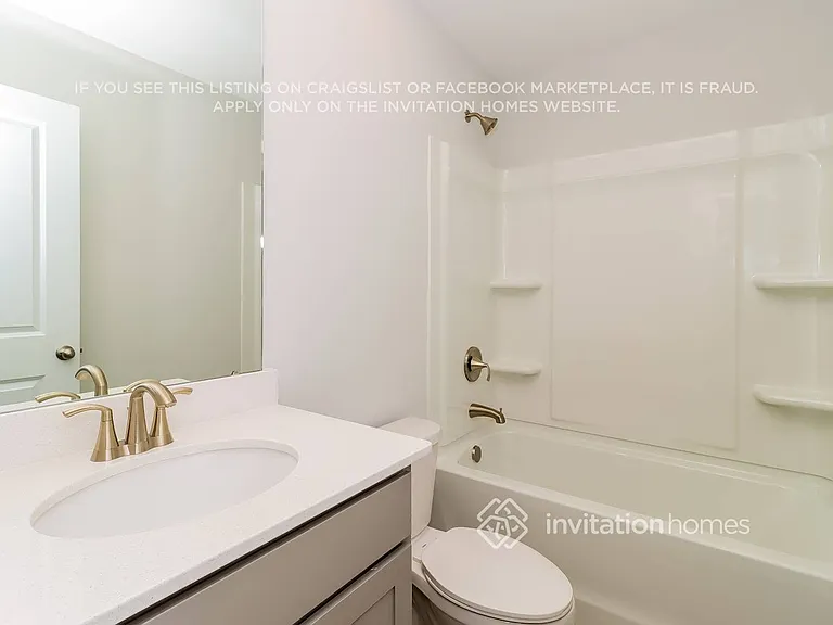 1704 C M Human Ct — Photo 12