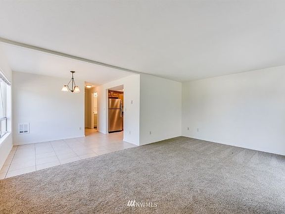 3rd image of 229 L St NE