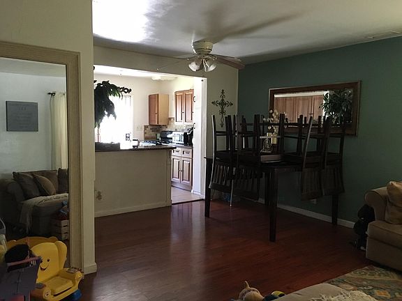 5th image of 8517 Vanport Ave