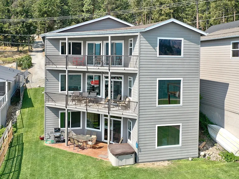 12290 S Lakeshore Rd — Photo 1