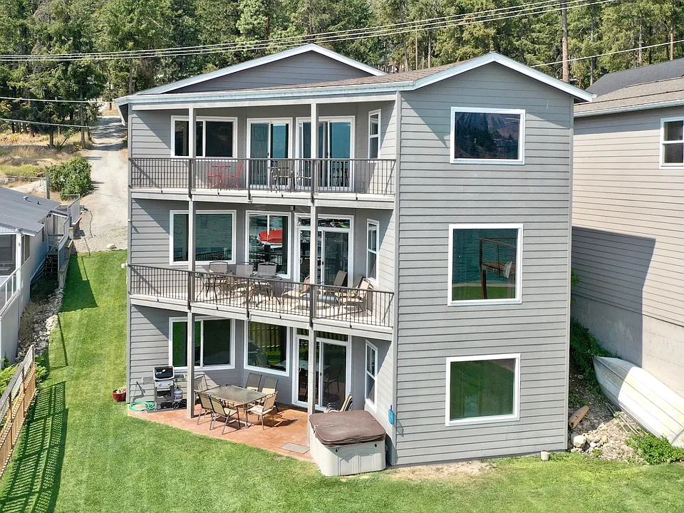 12290 S Lakeshore Rd