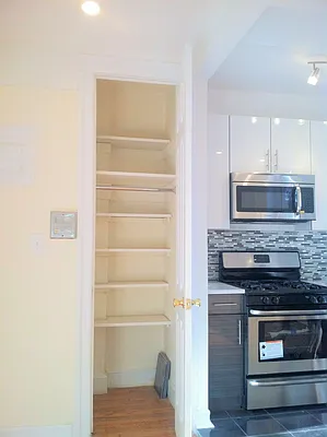 Sold by Zuz Realty | media 13