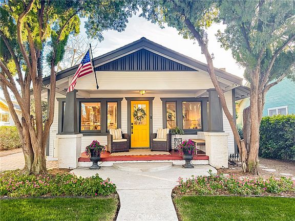 3rd image of 4032 Elmwood Ct