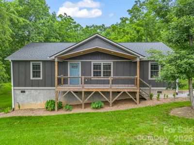 100 Walt Dr, Hendersonville, NC, 28792