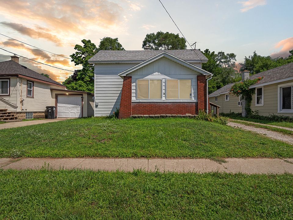 1st image of 249 Abbie St SE