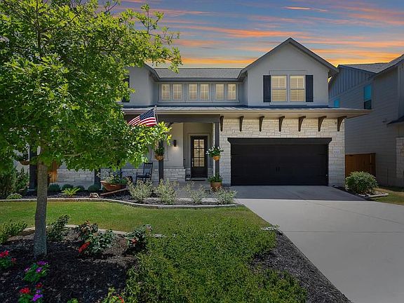 3rd image of 585 Dayridge Dr