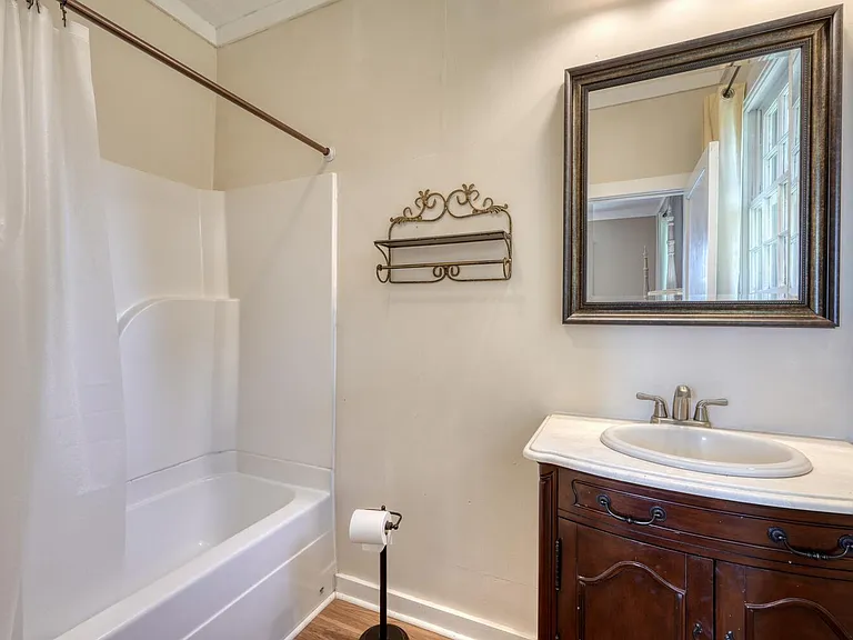 131 Wonderview Dr — Photo 18