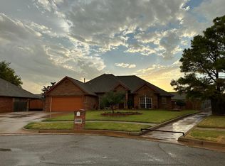 11805 Ridgedale Cir, Oklahoma City, OK 73170