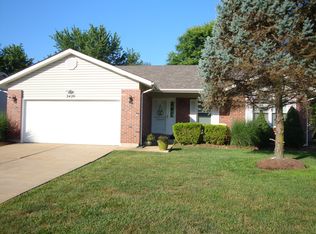 2420 Golden Gate Dr, Imperial, MO 63052